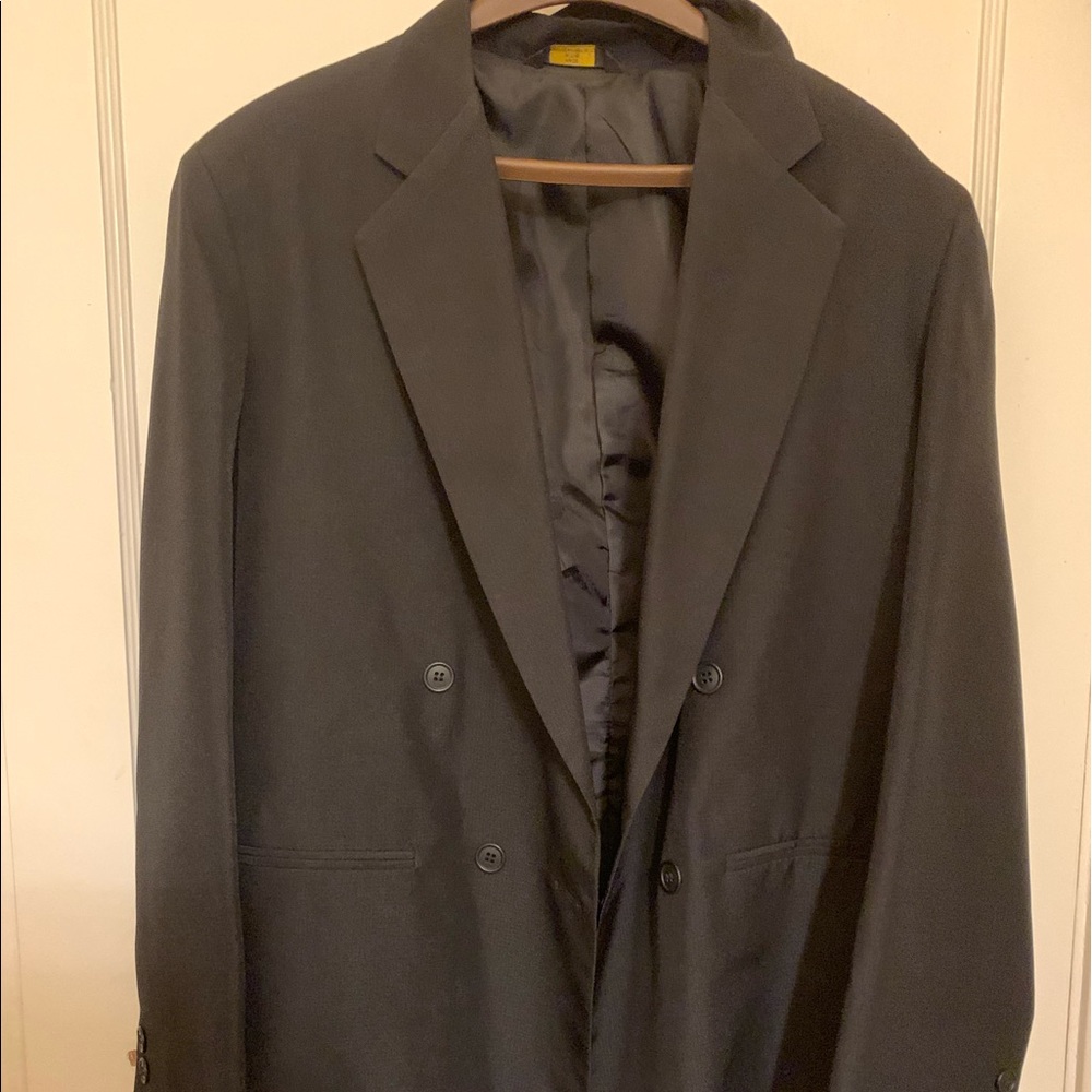 Van huesen suit